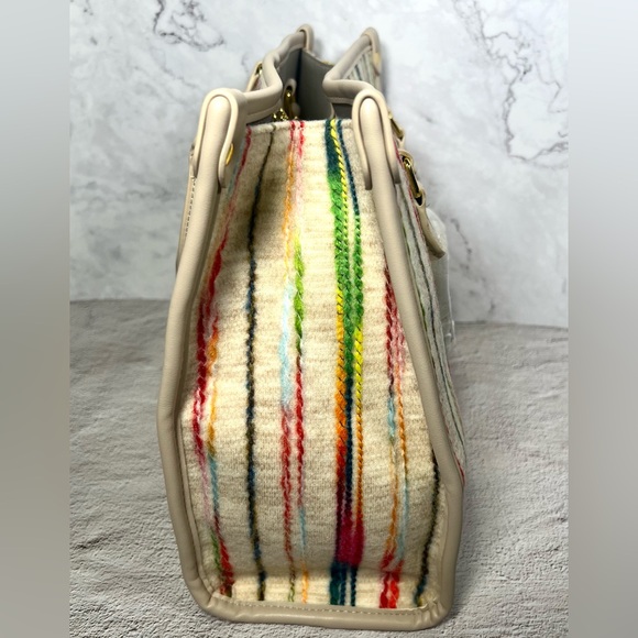 Structured Spring and Summer High Capacity Canvas Rainbow Tote NWOT - Picture 2 of 8